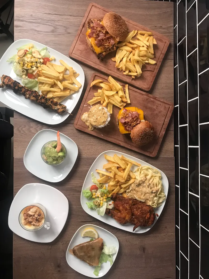 Grillade Dorée · Photos 13