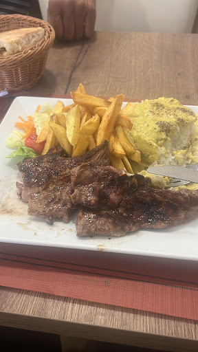 Grillade Dorée · Photos 20